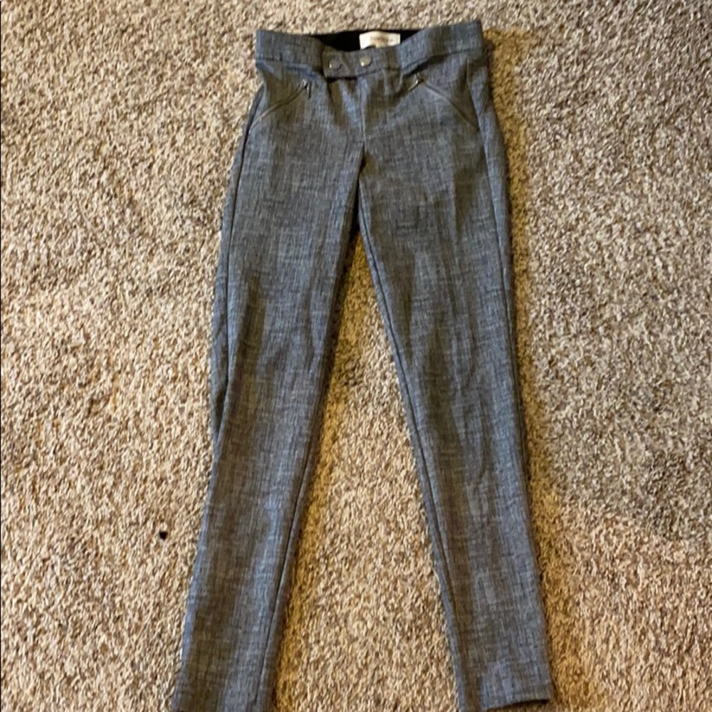 Low Waisted Jeans